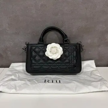 Riu Rose phone bag 블랙