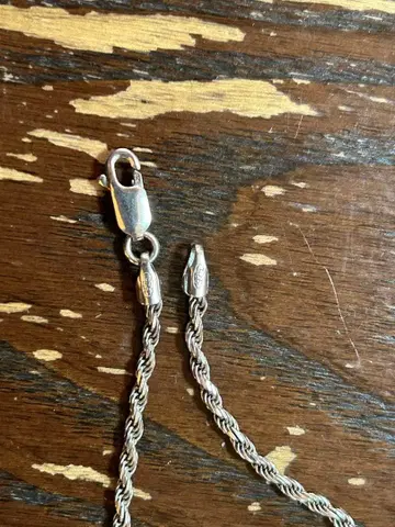 AVALANCHE 실버 목걸이