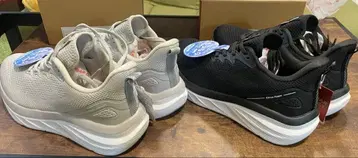 새상품 통굽 스니커즈 블랙 그레이