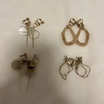 [ 세트 판매 ] 핸드메이드 귀찌 4개 세트