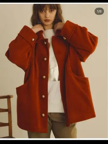 Unitage 금장 버튼 미들 코트 레드