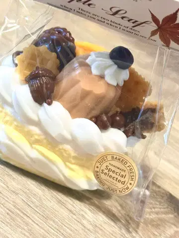 스퀴즈 디저트 케이크