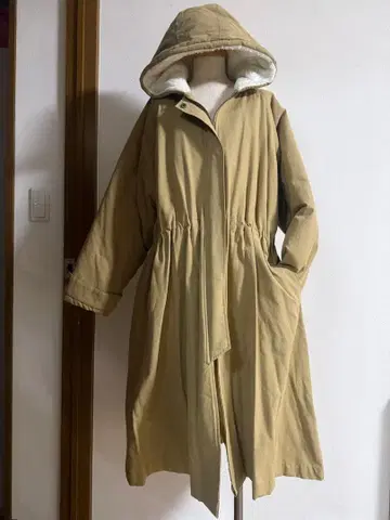 베이지 보아 후드 모즈 코트 롱 코트 롱 기장 모즈 코트 안감 보아