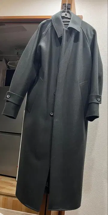 UNITED TOKYO 다크 그레이 롱 코트 사이즈 1