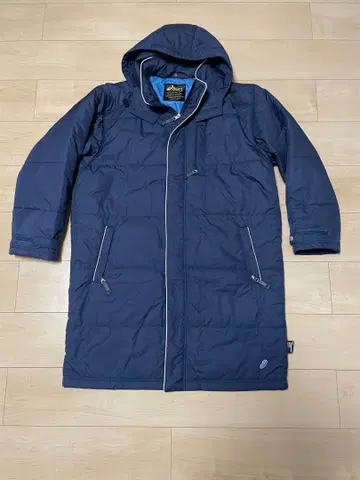 asics 네이비 후드 부착 다운 자켓