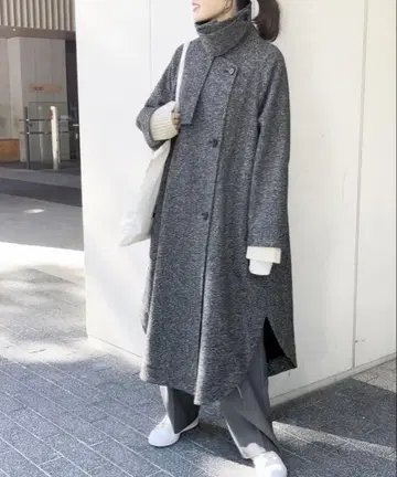 Spick and Span W 슬라이버 헤링본 볼륨 코트