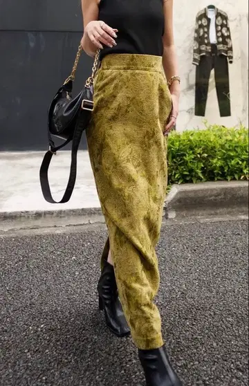 GlamLips 벨벳 자카드 롱 스커트