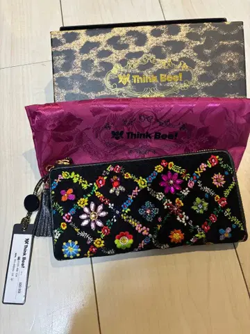 Think Bee! 자수 장지갑 블랙/멀티 컬러