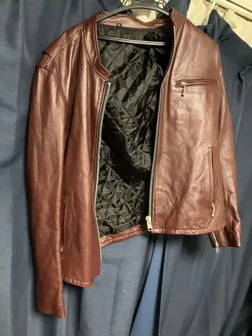 다크 브라운 가죽 라이더 자켓