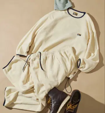 새상품 룸웨어 플리스 셋업 파자마 내추럴 화이트