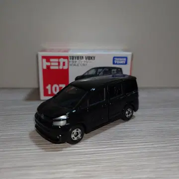 토미카 도요타 복시 블랙 1/67