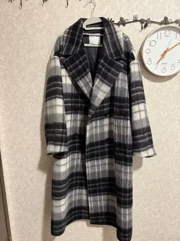 [ 만테코 x 개럴개런트 ] 체크 무늬 코트