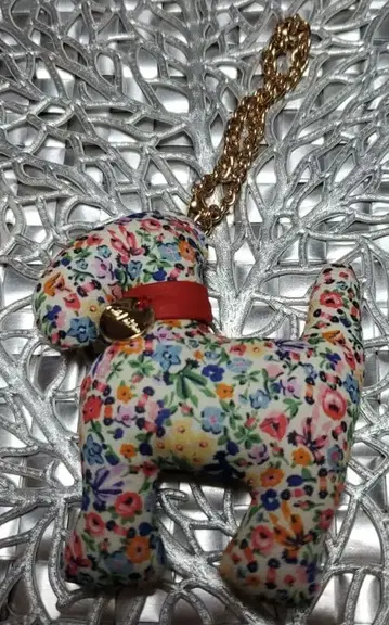 꽃무늬 스트랩 골드 컬러 체인 포함