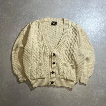 영국제 울 가디건 케이블 니트 포켓 포함 베이지