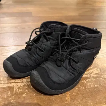 KEEN 방수성 블랙 숏부츠 아웃도어