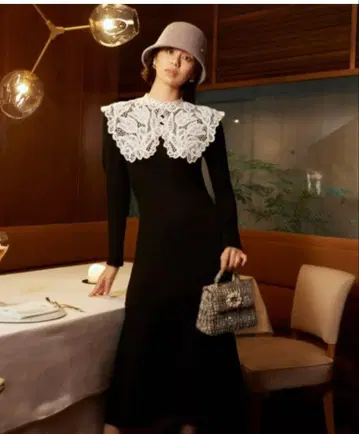 스나이델 빅 레이스 카라 니트 원피스 블랙 0