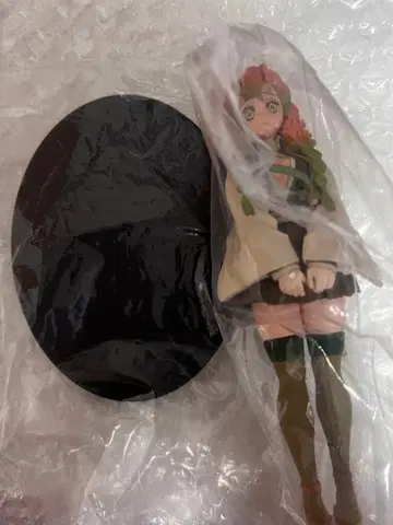 귀멸의 칼날 칸로지 미츠리 피규어