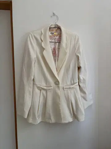 마이멜로디와 콜라보 테일러드 자켓 m