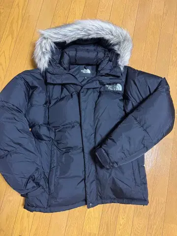 THE NORTH FACE 블랙 다운 자켓