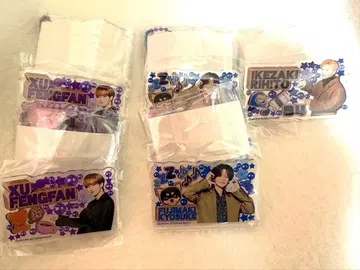 INI 봐 이거! 캡슐 토이 가챠가챠