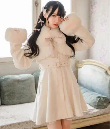 ROJITA 코트 화이트