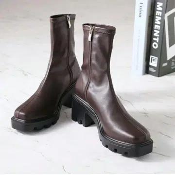 Vivian 여성용 숏부츠 (다크 브라운)