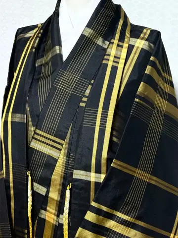 새상품급 기모노 순수 실크 격자 무늬 본장 황팔조(흑팔조) 견직 앙상블