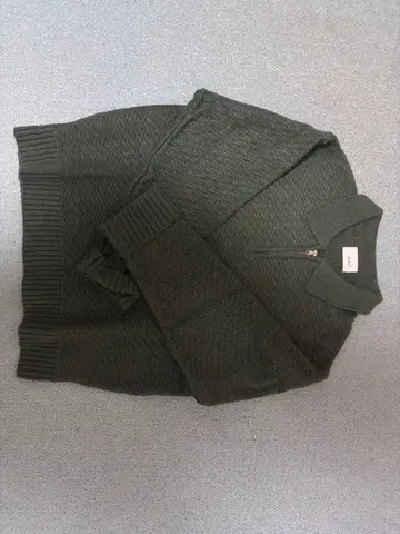 소에르테 니트 피케 셔츠 soerte