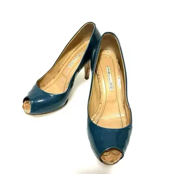 PELLICO 펠리코 힐 펌프스 36