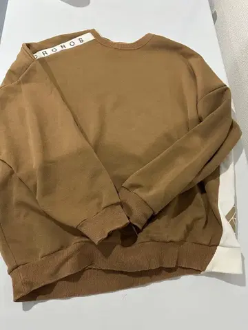 CRONOS 브라운 맨투맨 트레이닝복