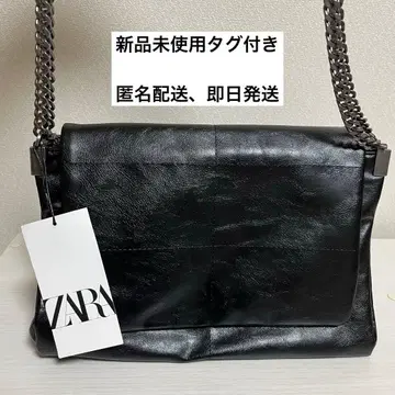 [ 택 포함 미사용 새상품 ] ZARA 락 플랩 숄더백