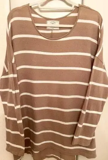 베이지/화이트 스트라이프 긴팔 T셔츠