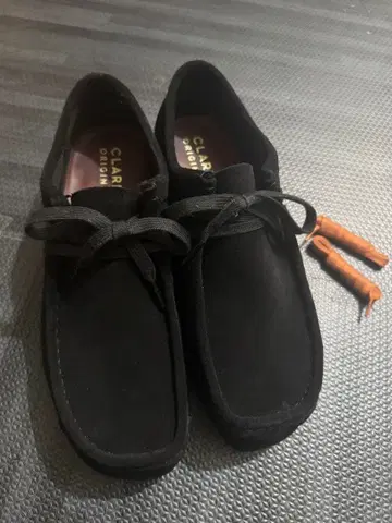 클락스 왈라비 uk7 25.5