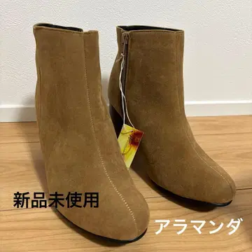 미사용 새상품 알라만다 스웨이드 앵클부츠 중간 힐