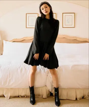 앙데팡당 이번 시즌 신상 벌룬 미니 원피스