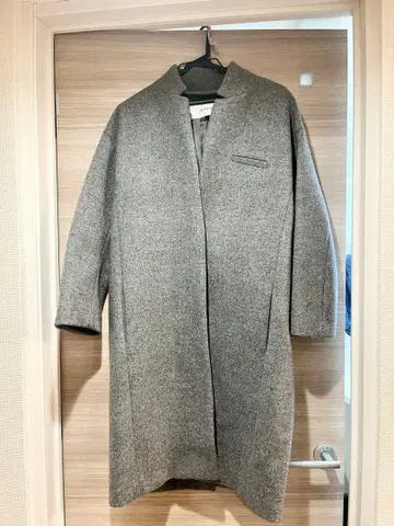 E CIEL BLEU 소프트 멜톤 체스터 벌룬 코트