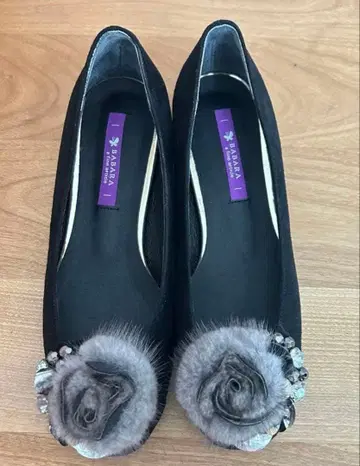 Barbara 펌프스 사이즈 230E 미사용 로우힐