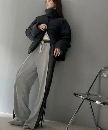 클래식 엘프 스탠드 카라 페이크 다운 자켓 Java 콜라보