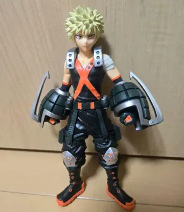 히로아카 제일복권 바쿠고 피규어