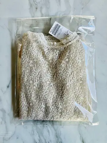 IENA 리프 레이스 블라우스 내추럴 새상품