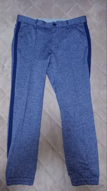 아디다스 조거 팬츠 사이즈 O 새상품급