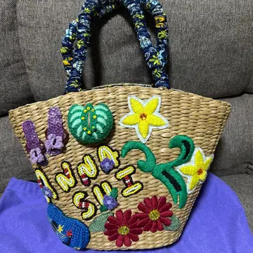 [ 새상품급 ] ANNA SUI 카고백