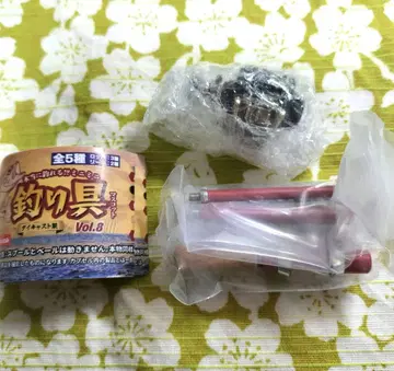 정말 낚일까!? 다이캐스트제 미니미니 낚시용품 마스코트 8 2종 세트