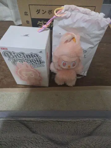 정품 러브브 사이즈 17cm 정도 있습니다.