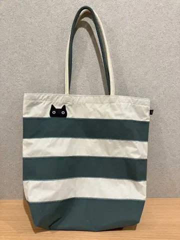 아츠코 마타노 보더 고양이 숄더백