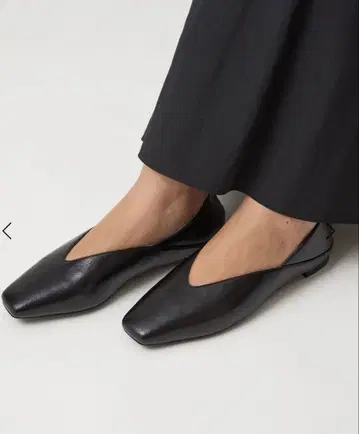 그린 라벨 릴랙싱 스퀘어 2way 플랫슈즈 블랙 23.5cm