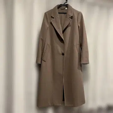 새상품, 미사용 GU 롱 코트 카멜