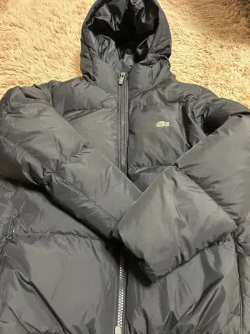LACOSTE 후드 부착 다운 자켓 미사용 새상품