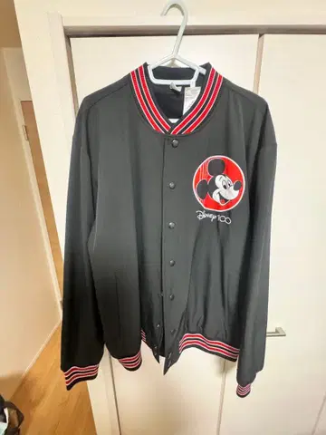Disney100 미키마우스 바시티 자켓