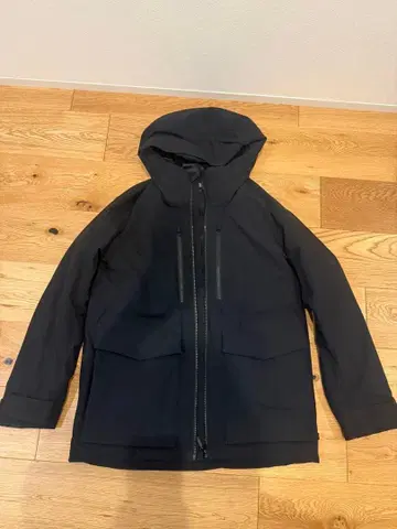 유니클로 하이브리드 다운 파카